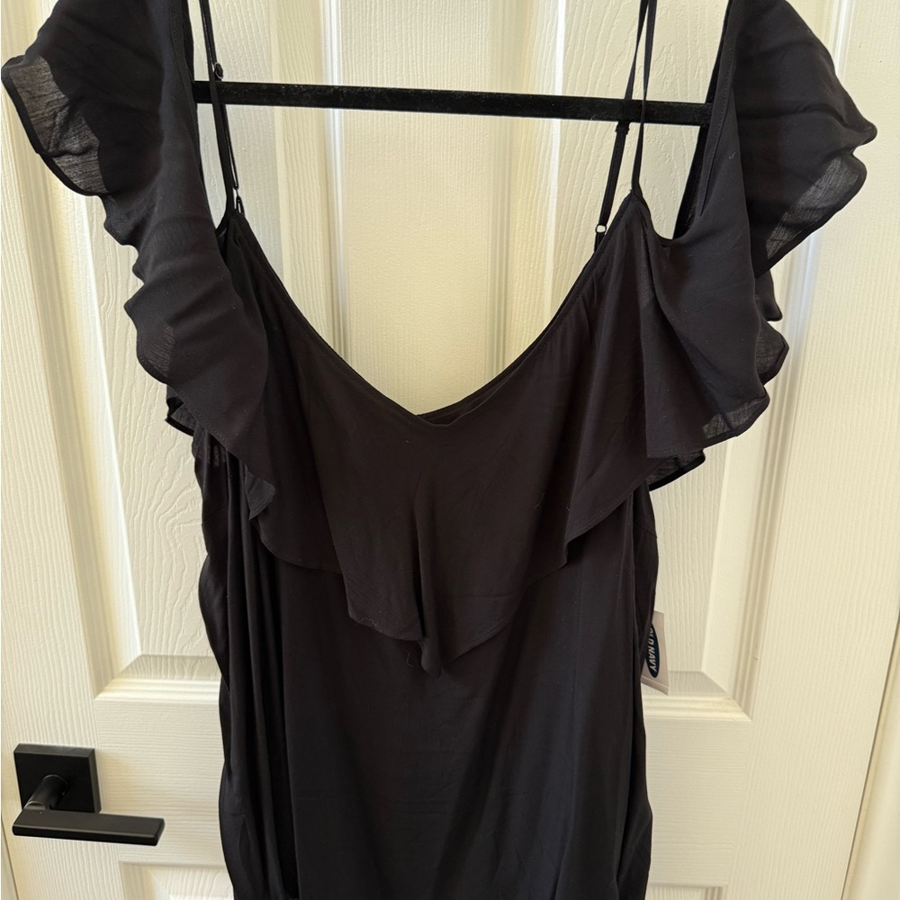 Old Navy Black Sleeveless Top NWT